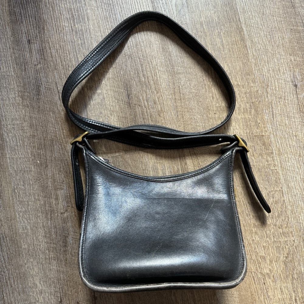 Vintage Coach Janice Legacy Zip 9950